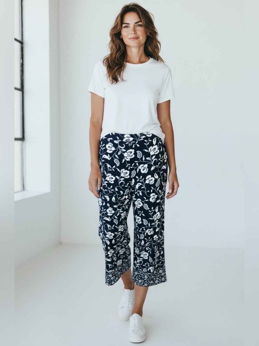 J Jill Wearever Collection Full Leg Cropped Pull On Floral Pants Wide Leg